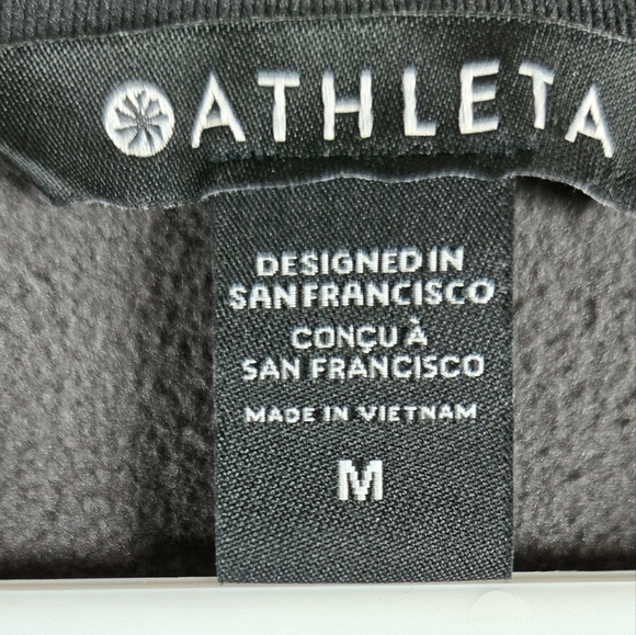 ATHLETA Triumph Black Camo Printed Crewneck Sweatshirt- Women’s Size Medium - Picture 9 of 9